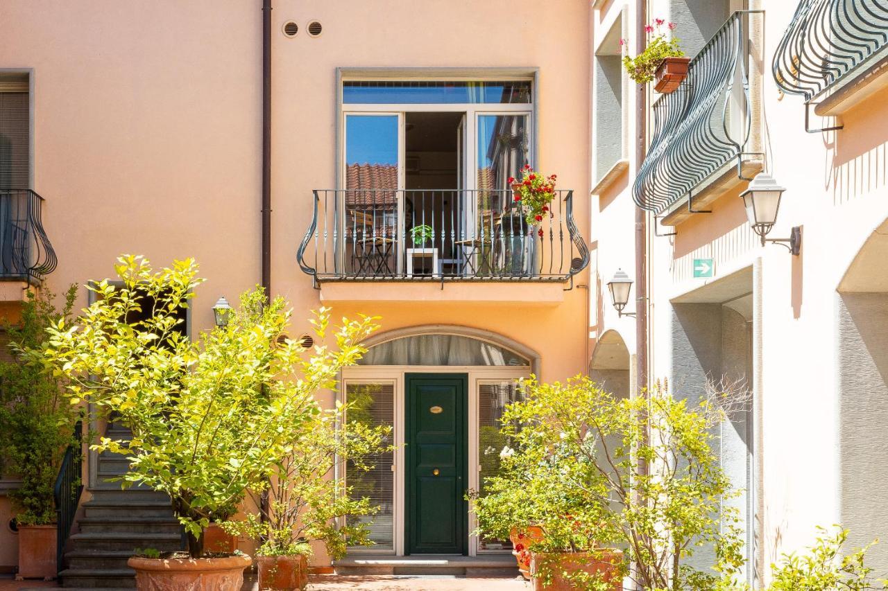 Palazzo Ghibellina 2 By Rental In Florenţa Exterior foto